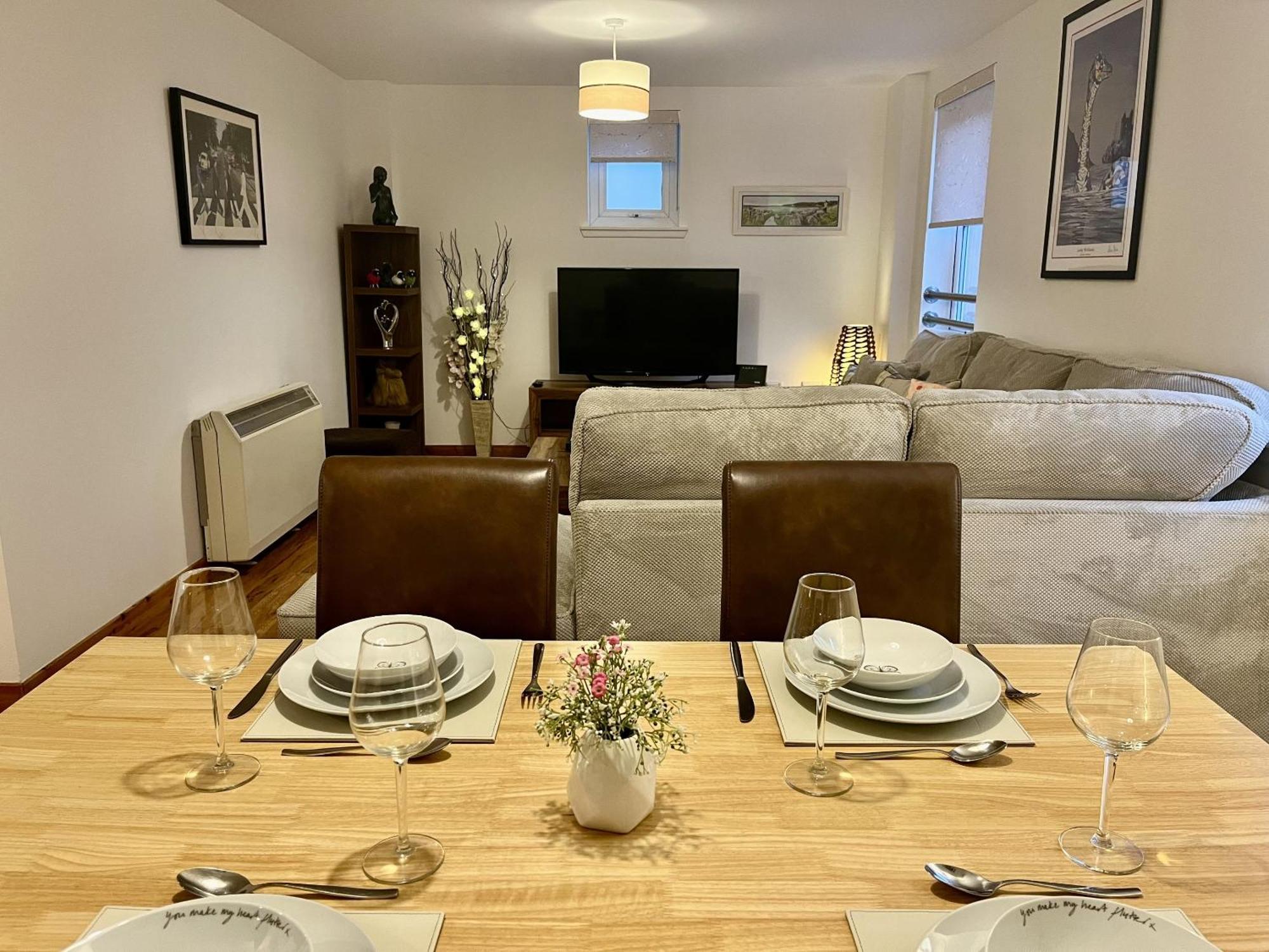 La Scala Inverness City Apartment 외부 사진